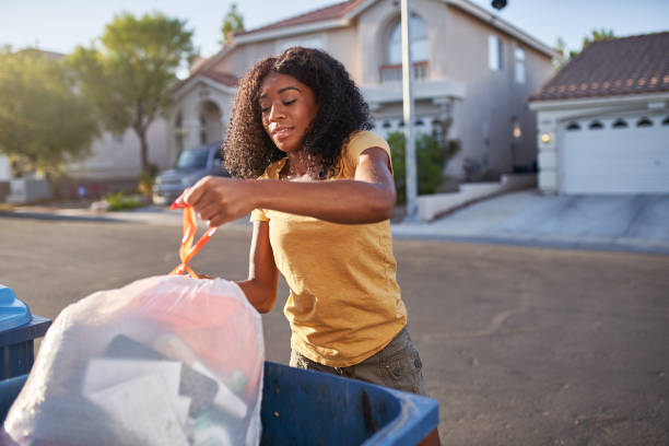 Best Junk Hauling Services  in St Joseph, MI